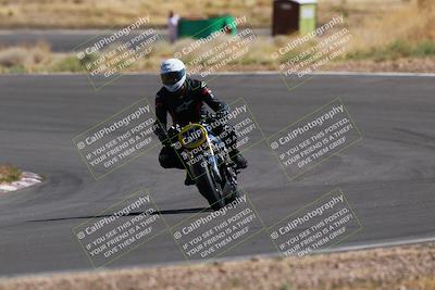 media/Apr-19-2025-AHRMA (Sat) [[3d98ca3309]]/Race/Group 8/Turn 4 part 2/